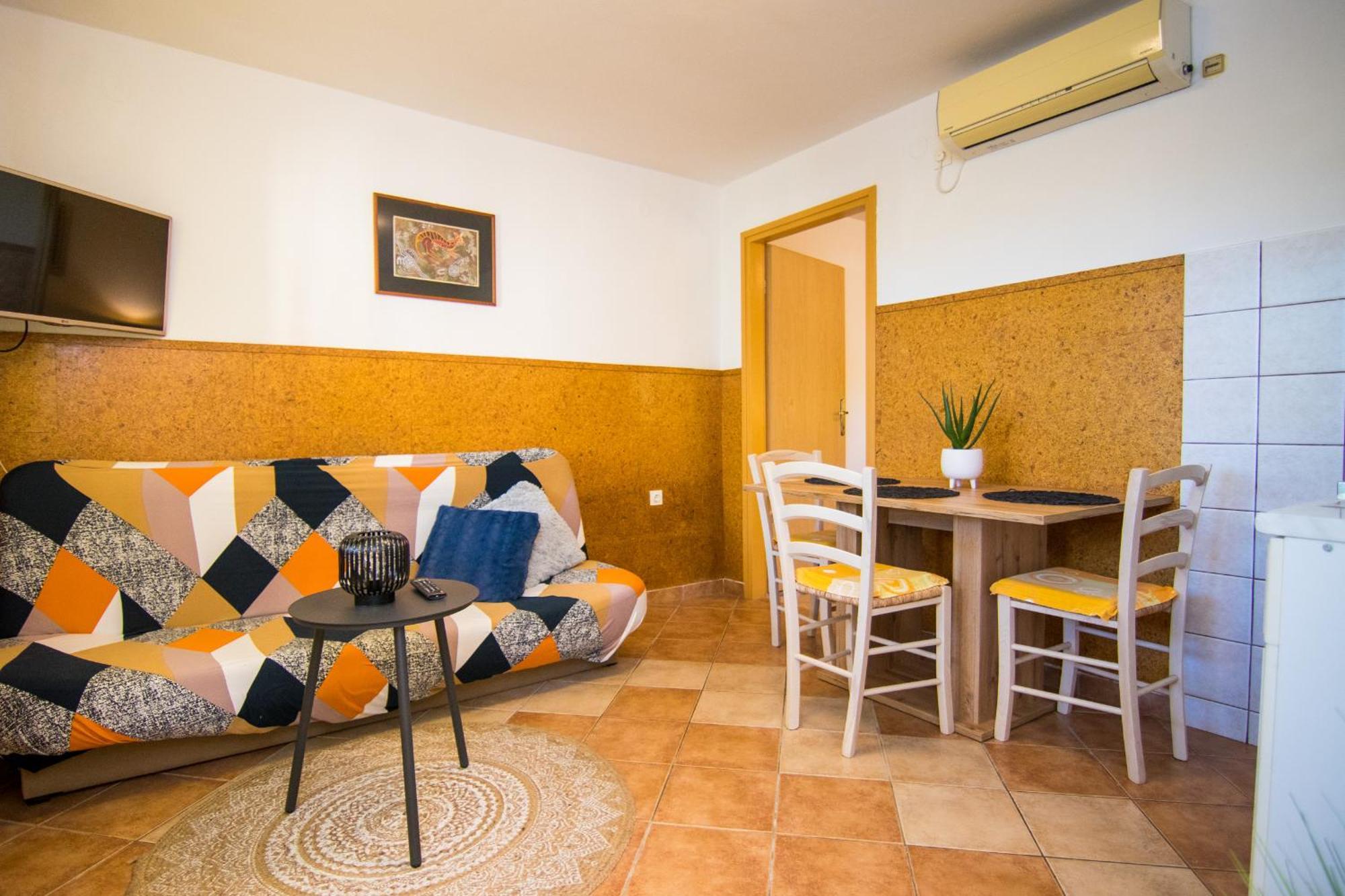 Apartments City Center Dekanic Krk Town Bagian luar foto