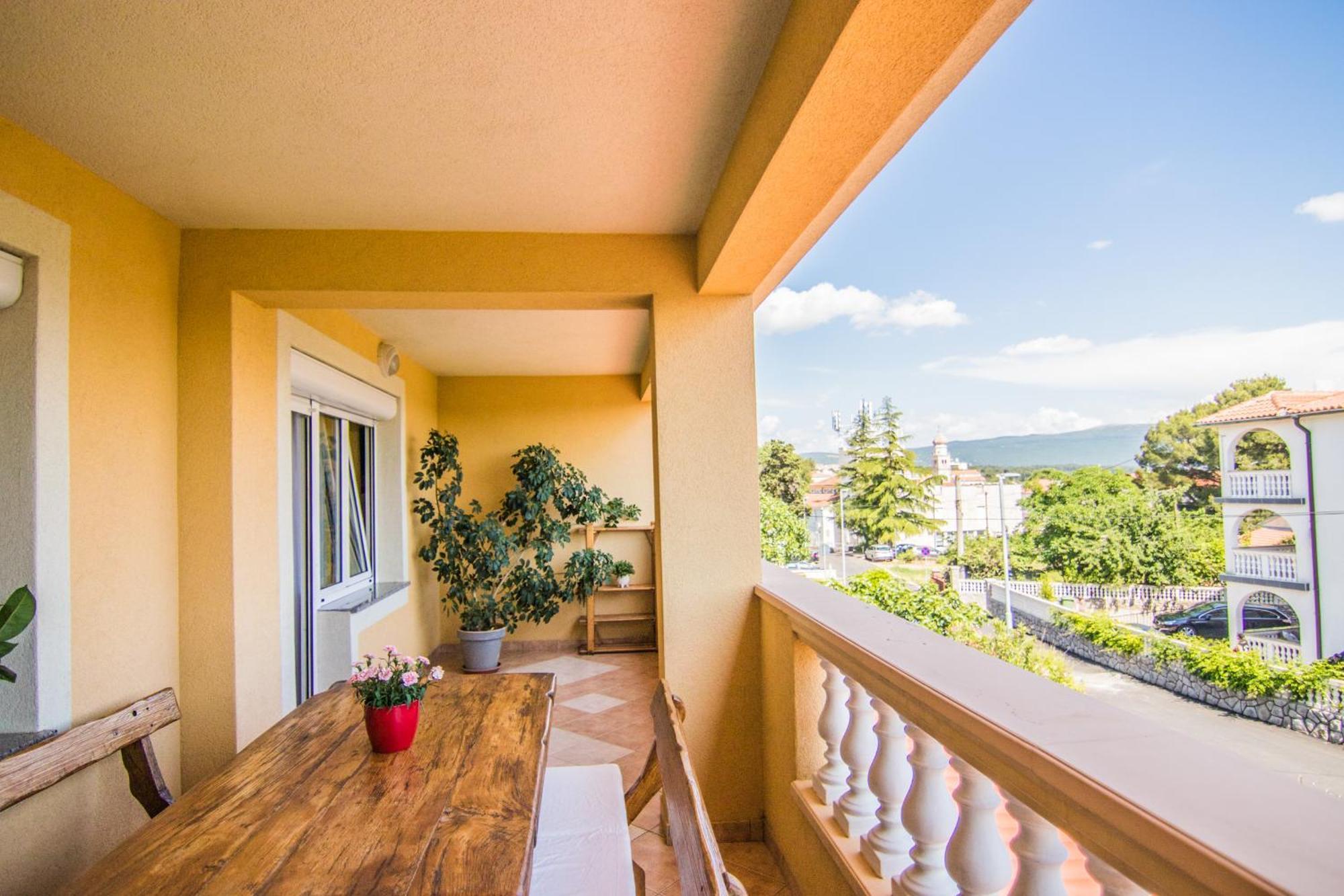Apartments City Center Dekanic Krk Town Bagian luar foto